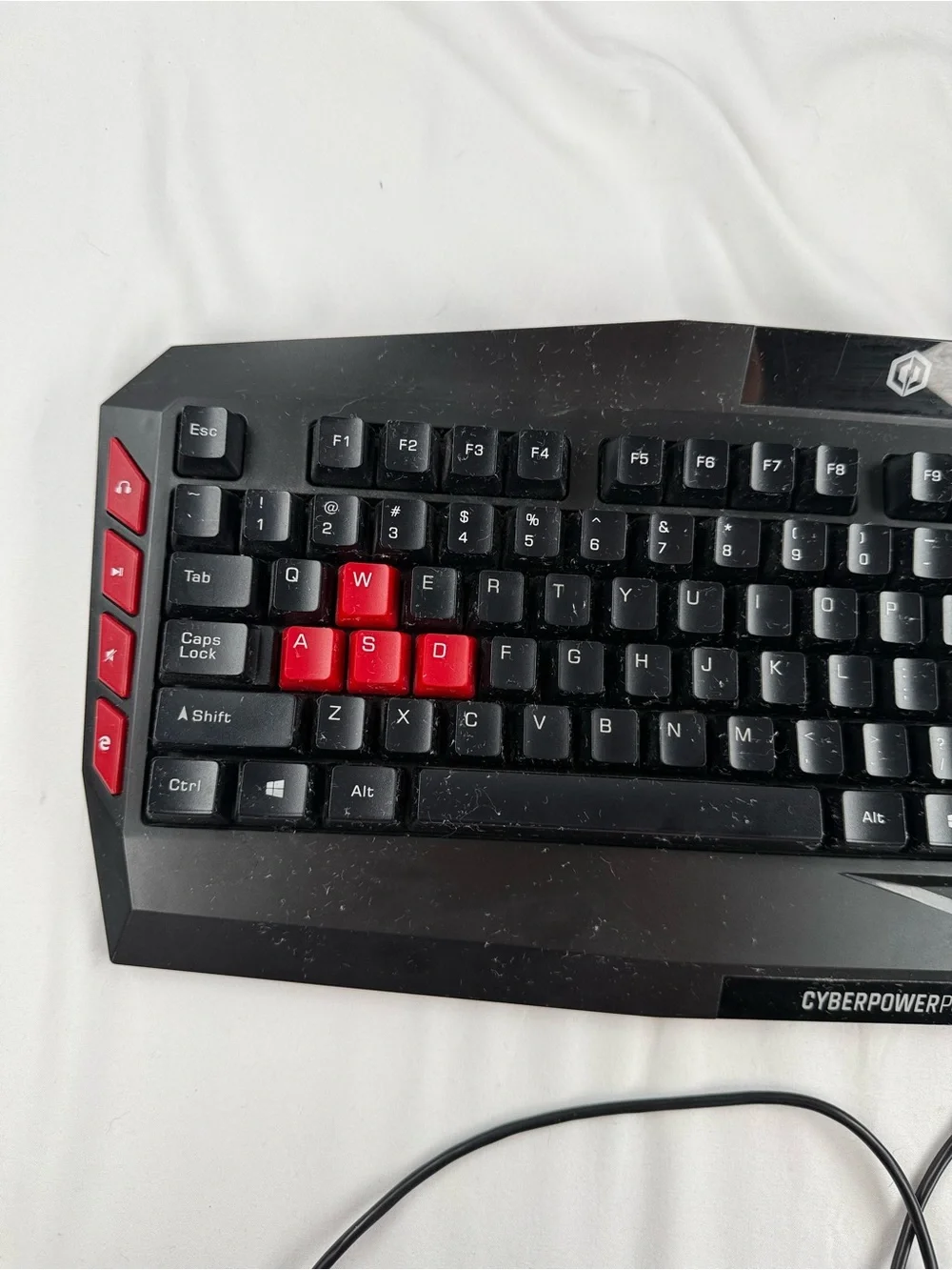 Cyberpower PC wired gaming